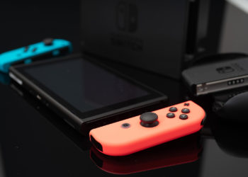 Nintendo Switch / Apple Spielekonsole