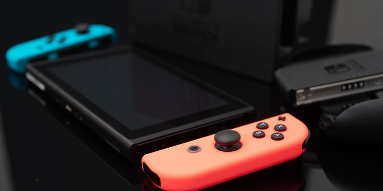 Nintendo Switch / Apple Spielekonsole