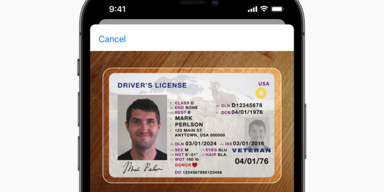 Personalausweise & Führerscheine in Apple Wallet