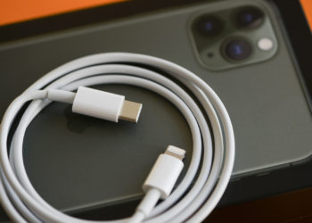 EU USB-C-Standard iPhone Lightning