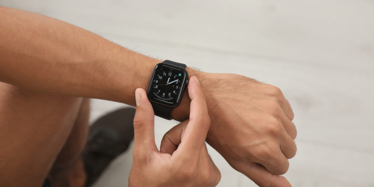 watchOS 8.3 bringt AssistiveTouch auf ältere Apple Watch Modelle