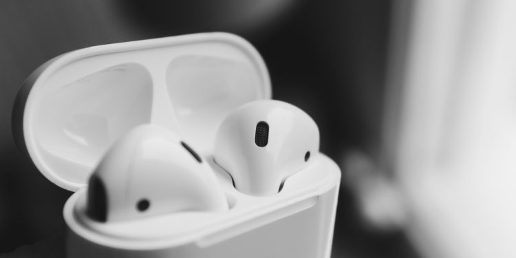 AirPods Firmware Version