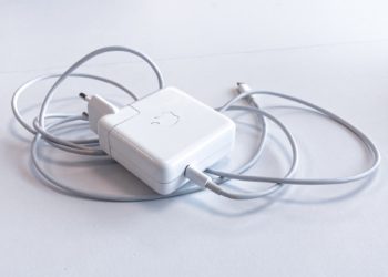 Apple Ladegerät USB-C