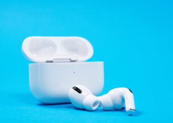 iOS 16.1 AirPods Pro