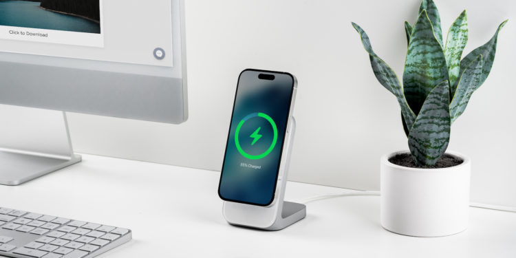 Nomad Stand One iPhone