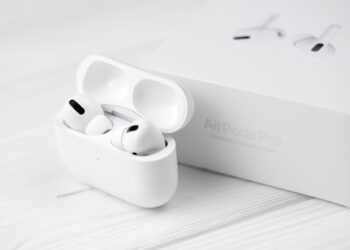 iOS 18 AirPods Pro