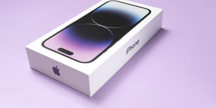 iPhone 16 Pro Apple