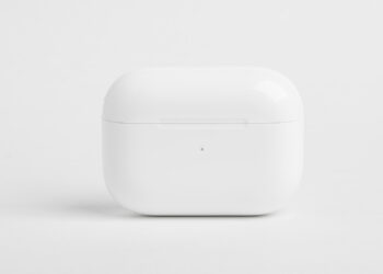 AirPods charging case Apple