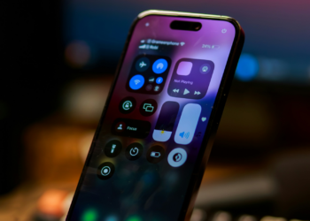 Control Center in iOS 18 Apple